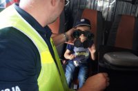 Spotkanie 5-letniego Aleksandra z Żor z policjantami, chłopiec marzy, aby zostać jednym z nich