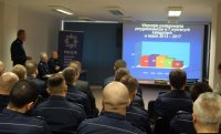 Komendant omawia wyniki osiągnięte w 2017 roku przez żorskich policjantów