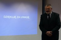 Kazimierz Dajka podczas wystąpienia